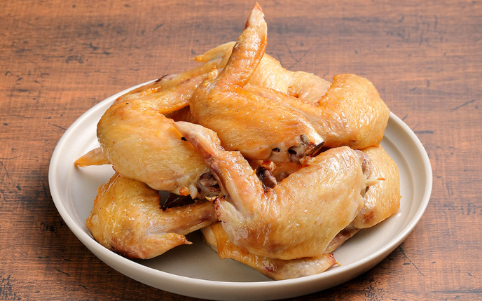 【トリノイロ】　　　　　　　「この一本、　　　　　　　　　　　　 止まらない旨さ！」